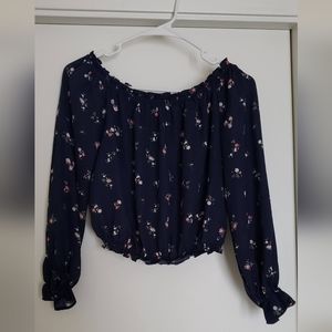 Very cute floral top by Arizona Jeans Co.